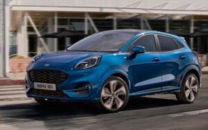 Ford promete focar em carros elétricos menores e acessíveis