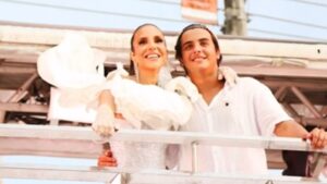 Ivete Sangalo homenageia filho após parceria no Carnaval: 'Presente'