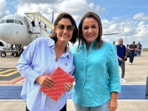Michele Bolsonaro já está na Capital
