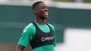 Nova aquisição; Botafogo anuncia contratação do atacante Luiz Henrique