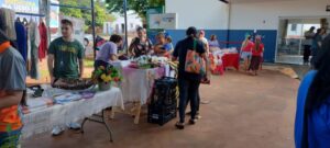 Prefeitura apoia Feira do Artesanato do grupo Tecendo Arte e Saúde 