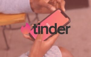 Tinder é processado sob acusação de ser viciante de propósito