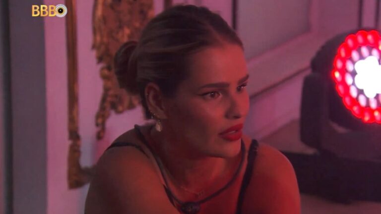 Yasmin questiona presença de famosos no BBB 24: 'Queriam gente normal'