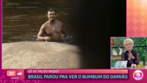 Ana Maria dá bronca na produção e mostra bumbum de Xamã no Mais Você