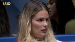 BBB 24: Yasmin se revolta com Davi e briga com Matteus na noite; veja