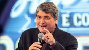 Band promove caça às bruxas e demite funcionários de várias atrações