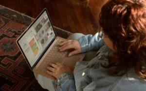 Câmera no Windows 11 pode ganhar filtros criados por IA