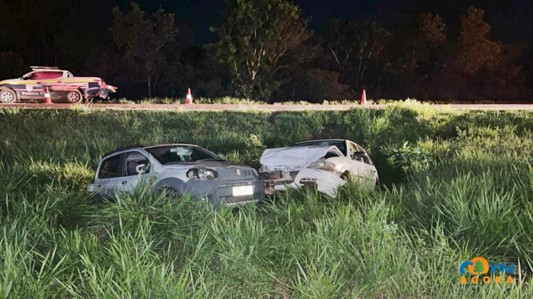 Colisão entre dois veículos deixa motorista ferido entre Coxim e Silviolândia