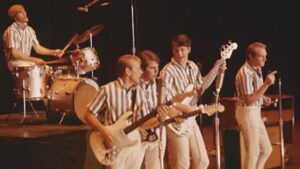 Documentário sobre The Beach Boys chega à Disney+ em maio