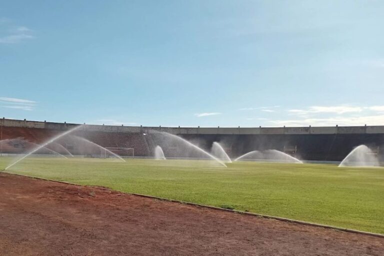 Estádio Douradão está pronto para DAC e Costa Rica no domingo