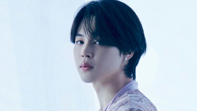 Jimin, do BTS, lança a versão exclusiva de 'Face' em vinil banco opaco