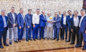 Lula recebe fruticultores na Granja do Torto e ouve demandas do setor