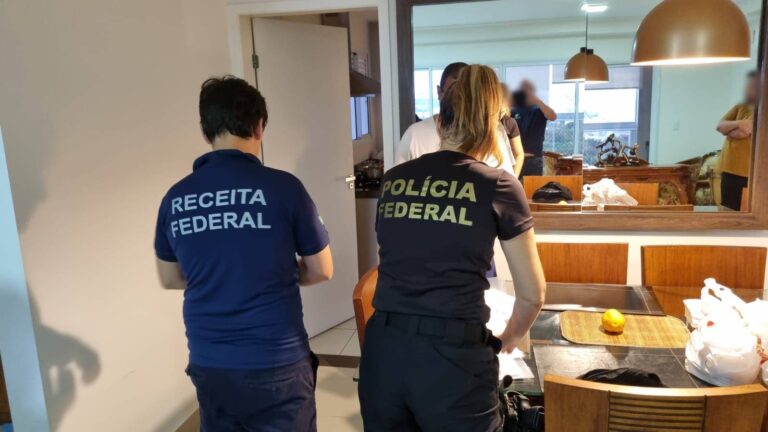 Operação mira policiais por ‘acerto’ no contrabando de cigarros