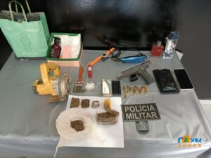 PM e Polícia Civil fecham “boca de fumo” e apreendem drogas, arma e munições em Sonora