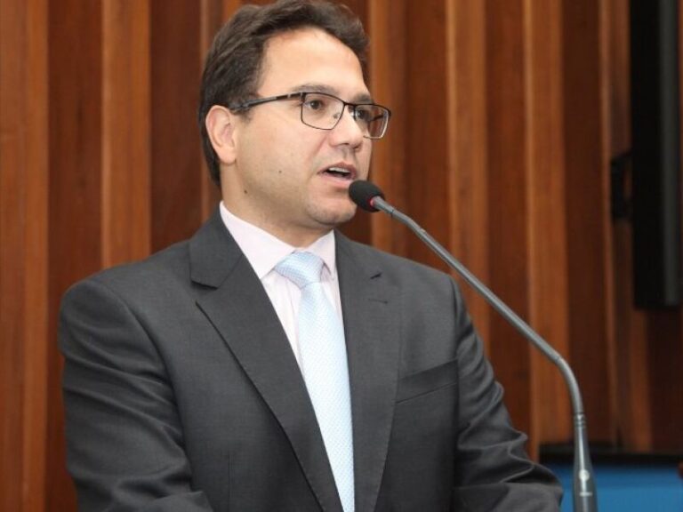 Pedrossian confirma fim de candidatura