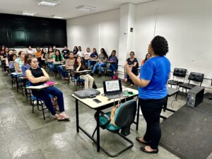 Prefeitura abre inscrições para curso gratuito de Recepção e Secretariado e Etiqueta Profissional