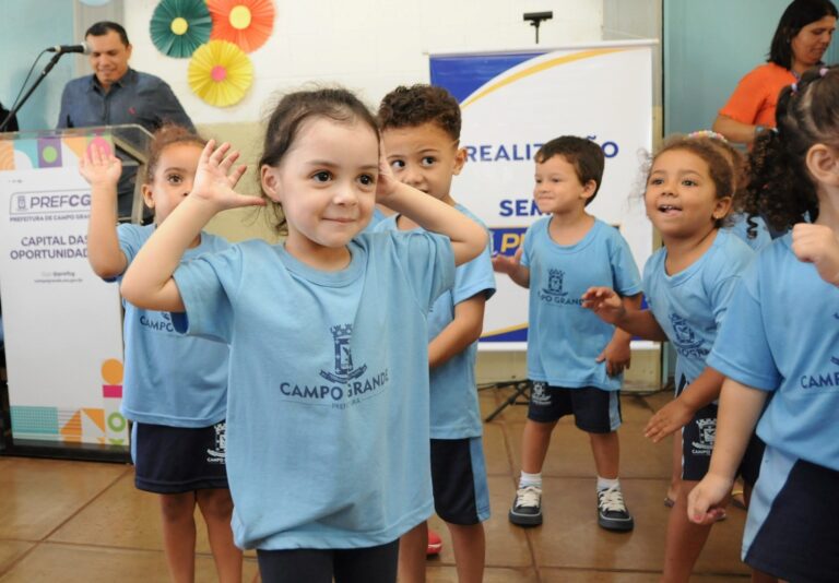 Prefeitura de Campo Grande presta homenagem e EMEI passa a se chamar Professora Therezinha Mandetta Trad