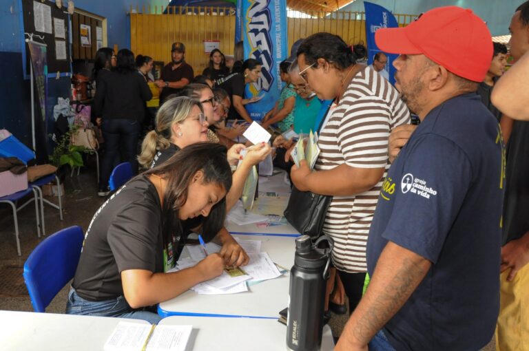 Prefeitura promove ação comunitária no Jardim Canguru: Mutirão Todos em Ação beneficia milhares de moradores