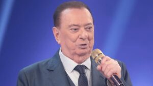 Raul Gil diz que é a favor da união homoafetiva: 'Não tem problema'
