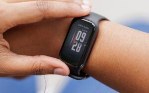 Review Xiaomi Smart Band 8 Active | Uma Mi Band 8 com tela maior