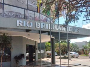 Vereadores de Rio Brilhante aprovam aumento salarial de 49%