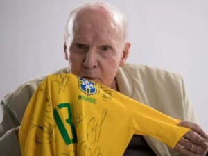 Zagallo receberá homenagem da CBF antes de amistoso com Inglaterra neste sábado