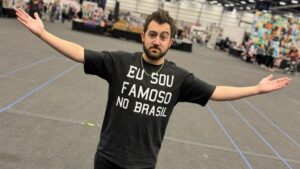 Ator de Todo Mundo Odeia o Chris fecha primeiro contrato no Brasil