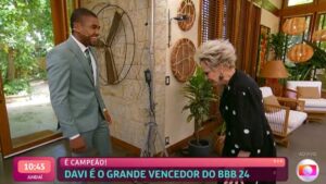 BBB 24: Ana Maria Braga quebra protocolo e encontra Davi