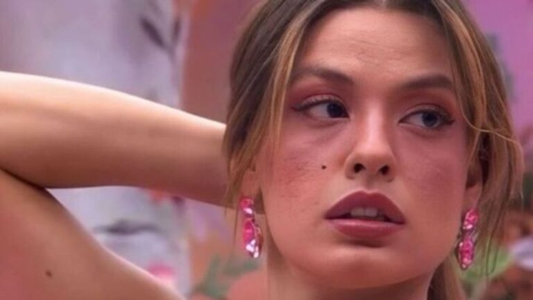 BBB 24: Beatriz canta louvor antes de eliminação