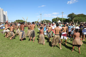 Centenas de famílias se reúnem e prestigiam o 17º Jogos Urbanos Indígenas de Campo Grande
