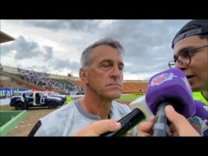 Dall’Astra admite a baixa produtividade do time e teve sorte de não ser goleado