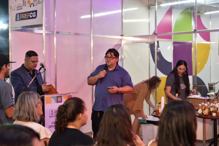 Do queridinho da exportação a um dos frutos mais consumidos do país, açaí e limão são bons negócios ao agregar valor aos produtos