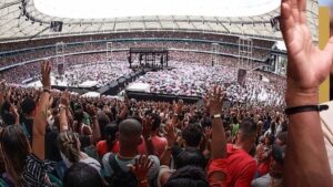 Encontro motivacional reúne mais de 80 mil pessoas na Bahia