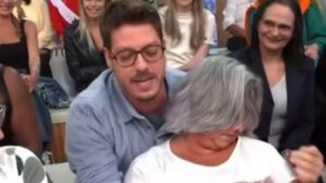 Fabio Porchat é criticado por fazer piadas com defunto: 'Ridículo'