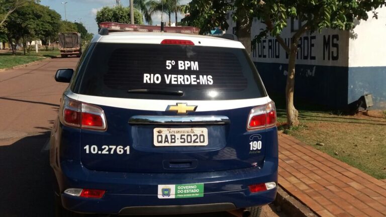 Homem é preso suspeito de agredir companheira com facão em Rio Verde