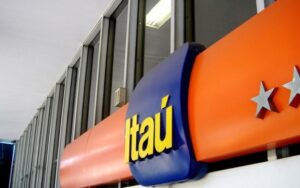 Itaú libera transferência de limites entre cartões de crédito