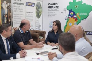 Ministro e empresários argentinos discutem com prefeitura proposta de conexão aérea em Campo Grande