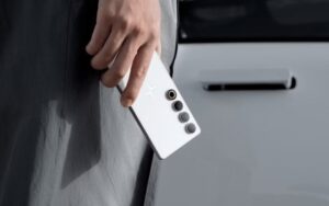 Polestar Phone: rival da Tesla lança celular integrado a carros elétricos