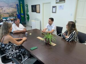Prefeitura de Bonito recebe representantes do Instituto Ciudades Del Futuro para discutir realização da Feira Internacional de Destinos Inteligentes