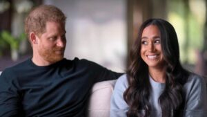 Príncipe Harry impõe condição para retornar à Inglaterra, diz jornal