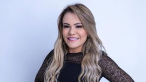 Sonâmbula? Flavinha Cheirosa surta em A Grande Conquista 2: "Trauma"