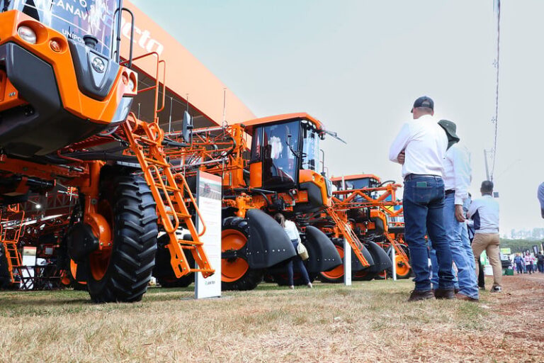 Abimaq: receita com máquinas agrícolas cresce em abril, mas exportações caem