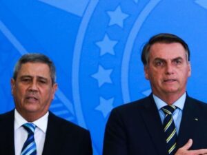 Bolsonaro e Braga Netto tentam reverter inelegibilidade