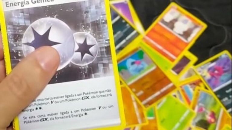 Cartas raras de Pokémon são vendidas por mais de meio milhão