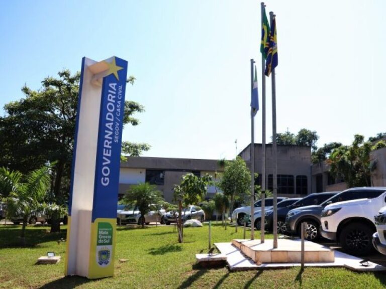 Deputados votam PL da aposentadoria, assistência médico-social e auxílio de servidores
