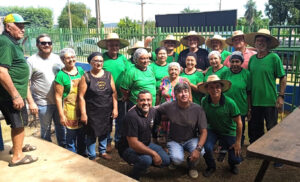 Empreendedores de Rio Verde se unem para fazer “costelada” típica e prato é destaque em festival