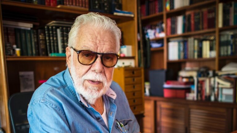 Filha de Manoel Carlos expõe missão após diagnóstico de Parkinson