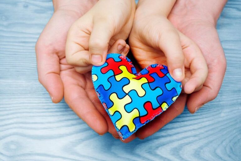 Idade avançada dos pais é fator de risco para autismo
