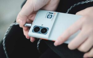 Moondrop lança celular com foco em audiófilos e duas entradas para fones