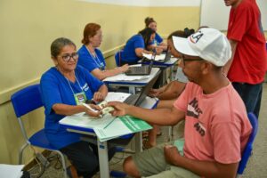 Mutirão Todos em Ação atende centenas de pessoas no Jardim das Hortências